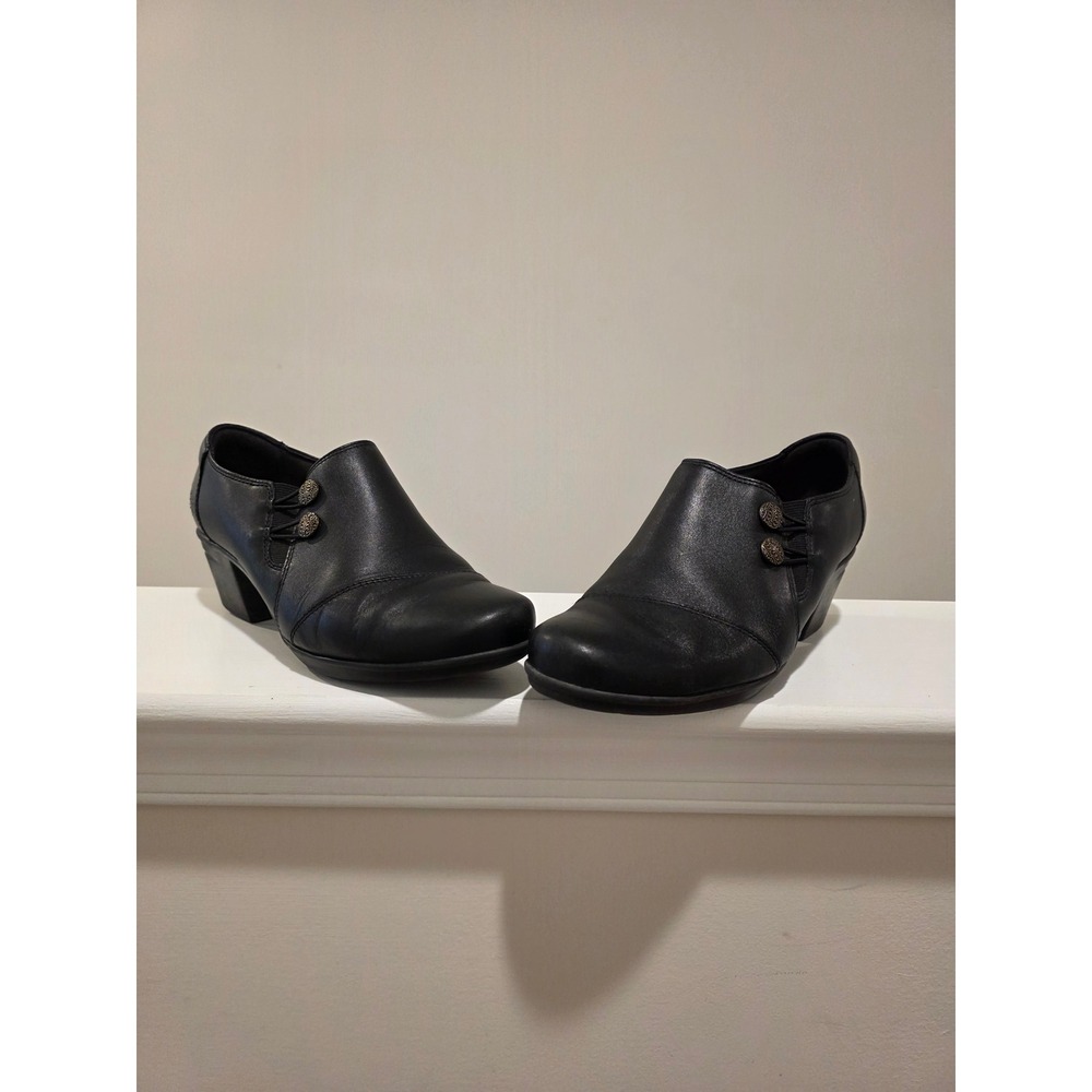 Women's sz 8 W Clarks Black Leather Button Ankle Booties‎ Block Heel 22545
